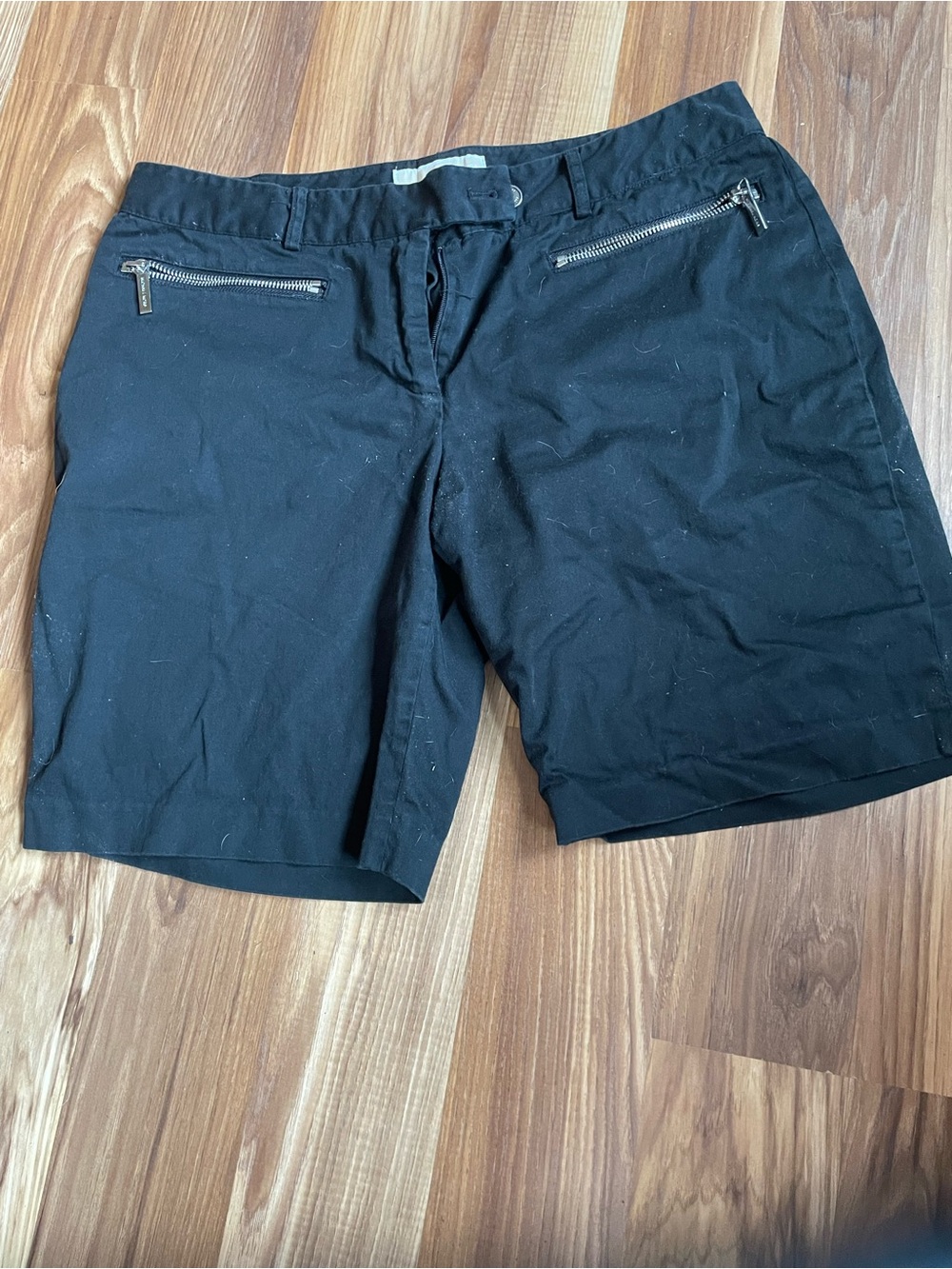 Michael Kors Black Flat-Front Zip Pocket Chino Shorts
